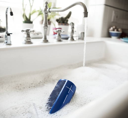 Beide Blast-Lautsprecher sind wasserdicht. (Bild: Logitech)